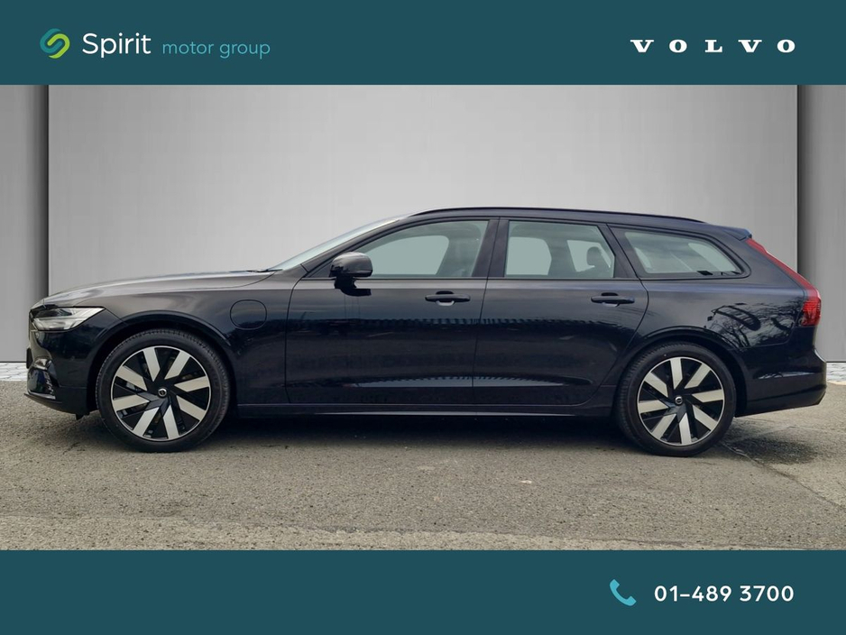 2026 Volvo V90 - image 6