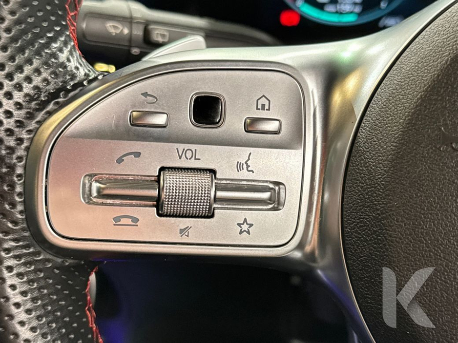 2022 Mercedes-Benz EQA EQA 250 AMG LINE - HEATED SEATS - REVERSE CAMERA - AMBIENT LIGHTING - ELECTRIC TAILGATE €28,950