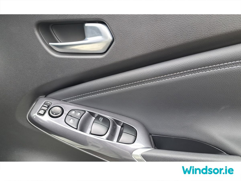 2025 Nissan Juke - image 12