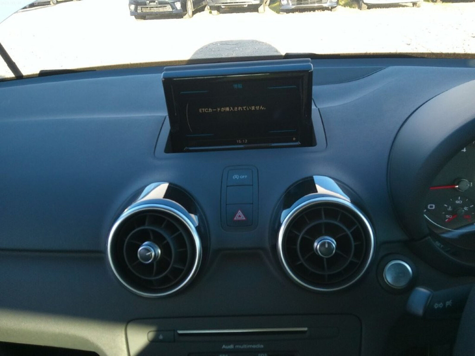 2018 Audi A1 - image 13