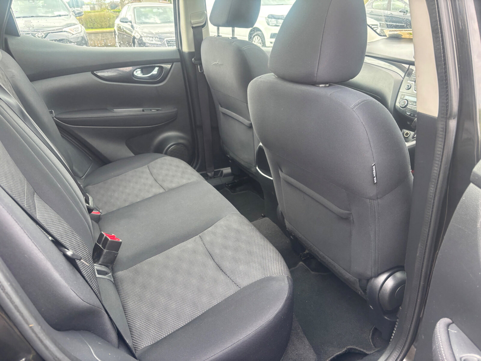 2016 Nissan Qashqai - image 10