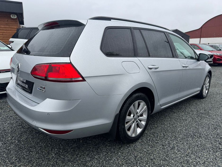 2016 Volkswagen Golf - image 13