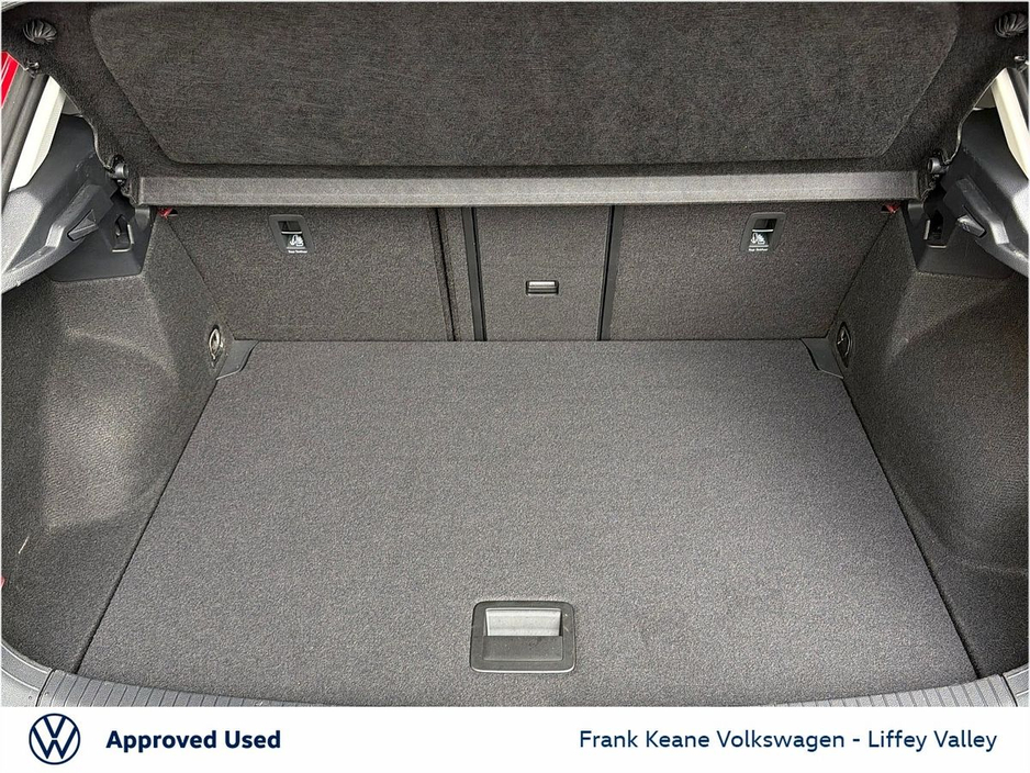 2022 Volkswagen T-Roc - image 9