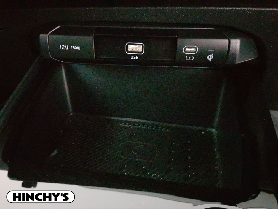 2023 Kia Niro - image 26