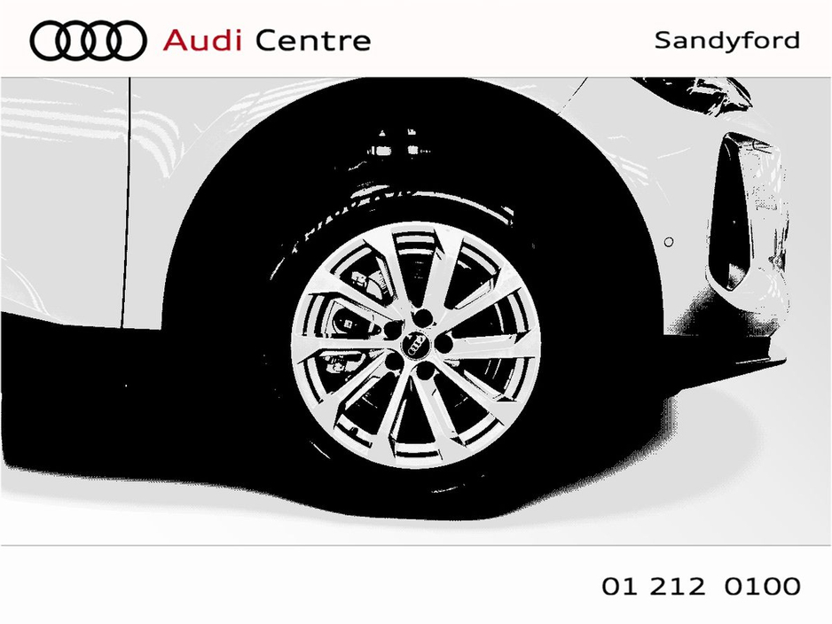 2026 Audi Q5 SUV SE e-hybrid quattro 220 kW S tronic €71,472