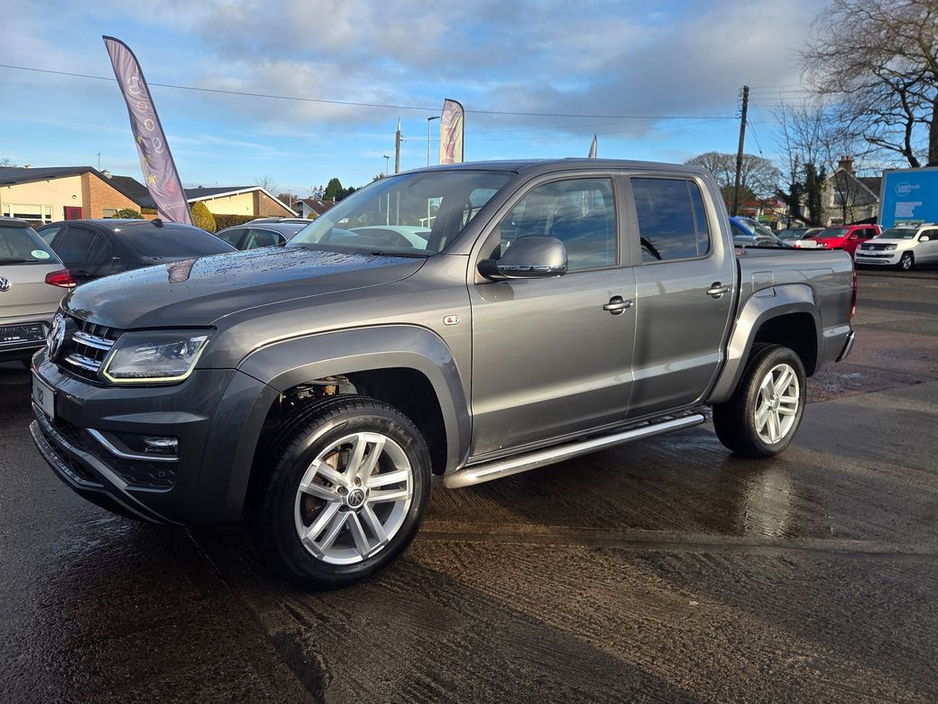 2018 Volkswagen Amarok - image 3