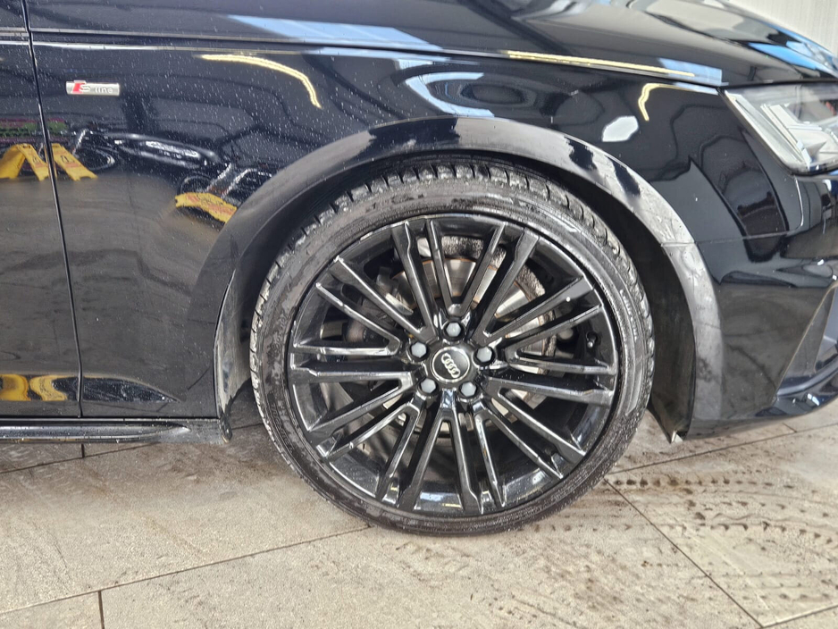 2019 Audi A4 - image 9