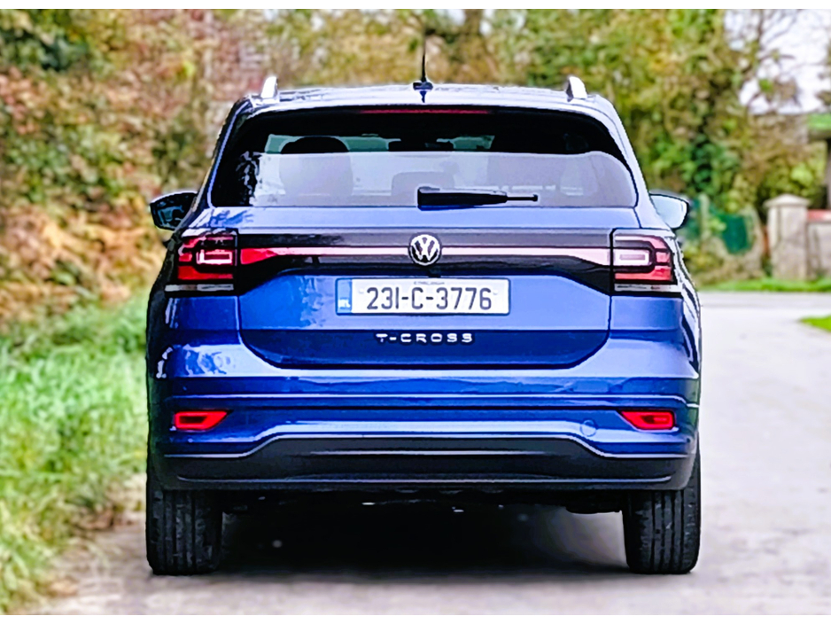 2023 Volkswagen T-Cross R-LINE 1.0 TSI MANUAL 6SPEED FWD 110 110HP 5 €26,000