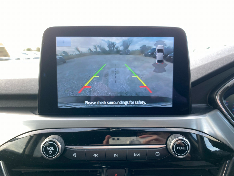 2021 Ford Kuga - image 12