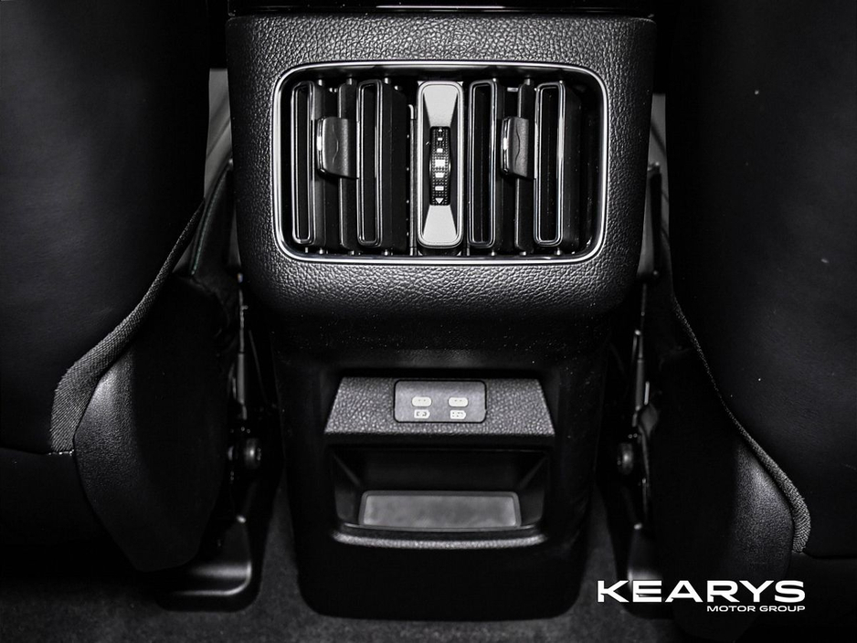 2026 BYD Seal U - image 14