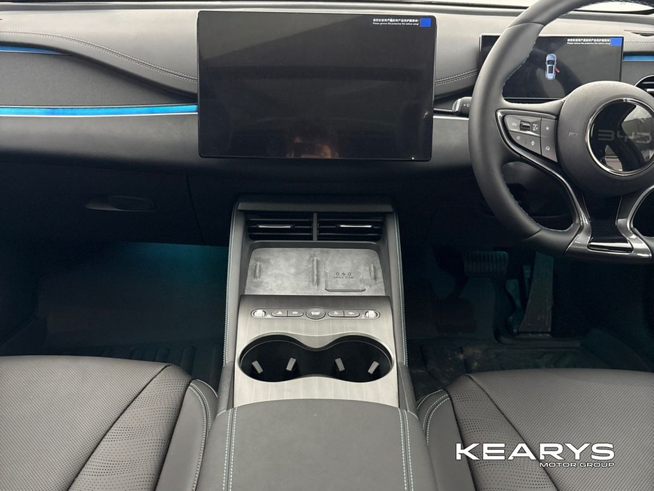 2026 BYD Seal 6 - image 10