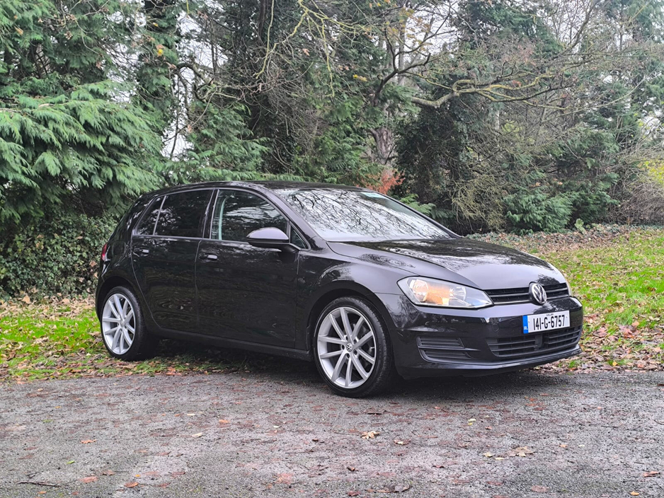 2014 Volkswagen Golf - image 5