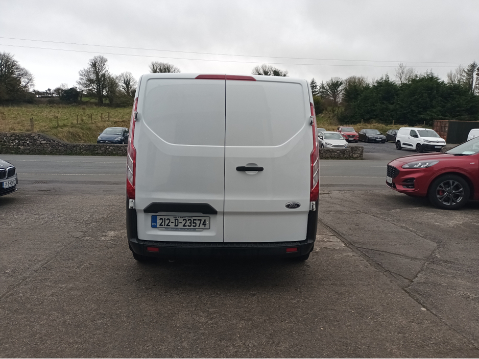 2021 Ford Transit Custom - image 7