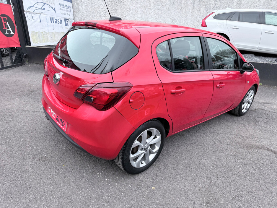 2017 Vauxhall Corsa - image 7