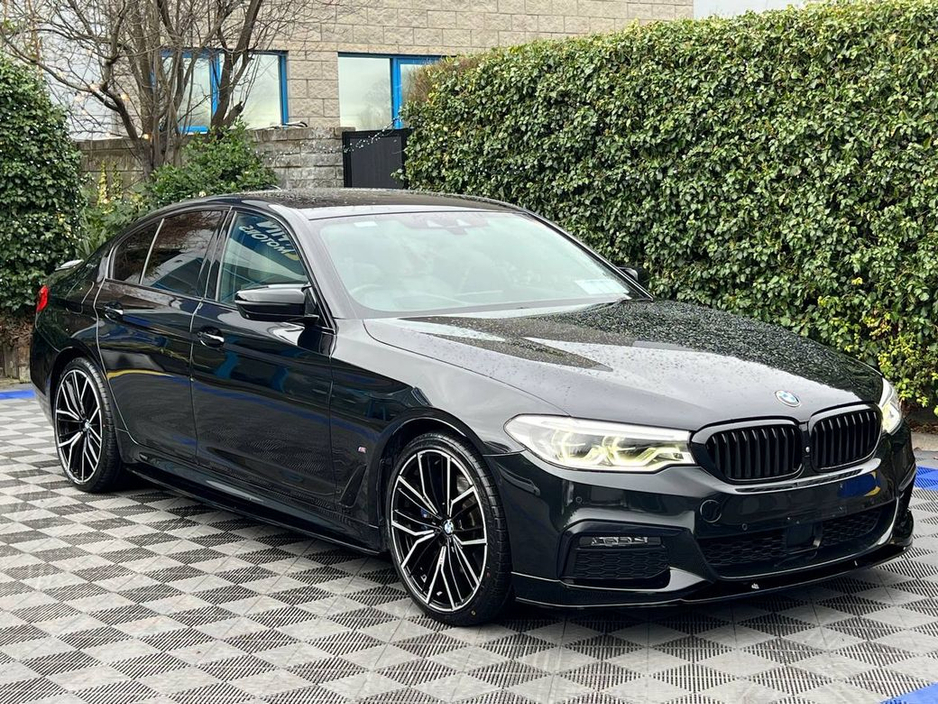 2020 BMW 5 Series 530e M-SPORT COMPETITION 2.0 HYBRID // LEATHER M-SPORT INTERIOR // DIGITAL CLUSTER // NEW 20" M5 ALLOYS €33,950