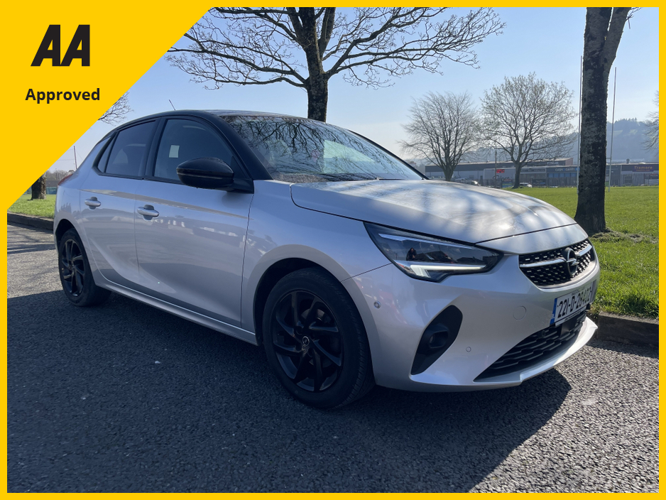 2022 Opel Corsa - image 12