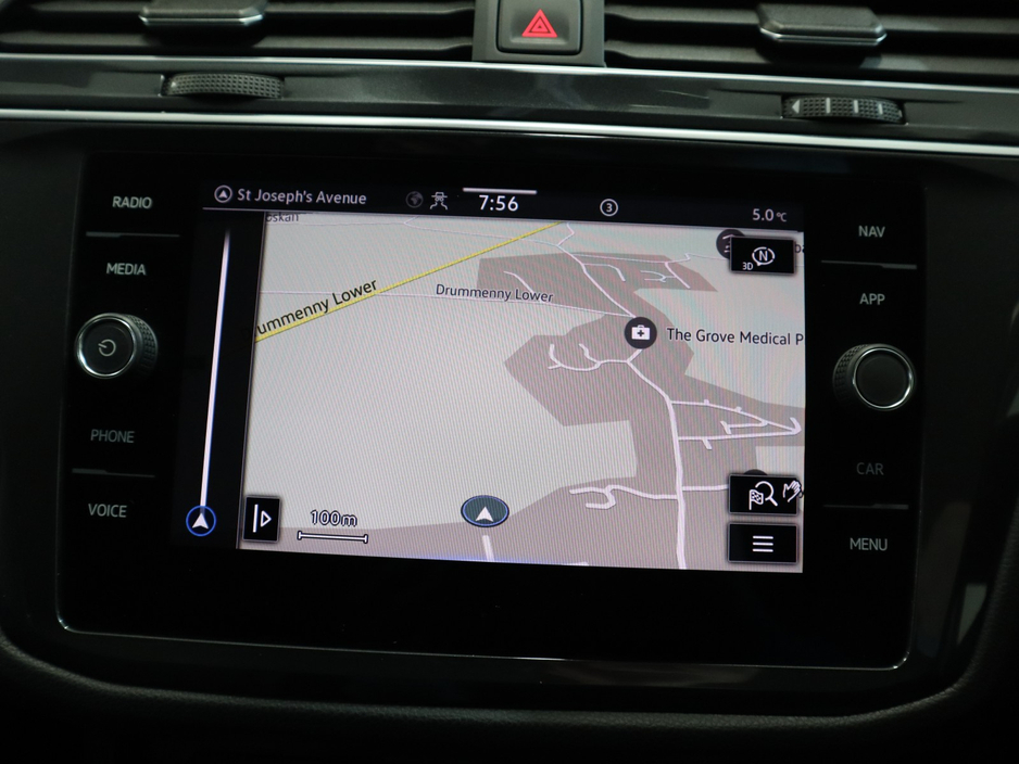 2022 Volkswagen Tiguan *98* LIFE TSI PHEV S-A DSG €29,700