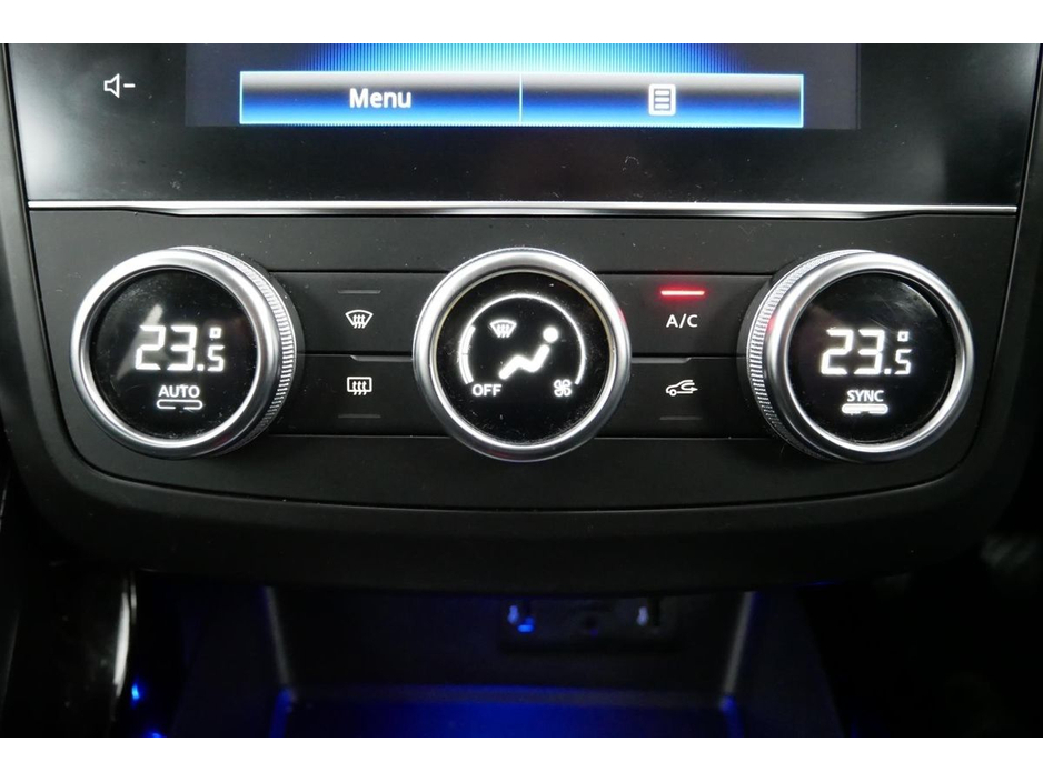 2019 Renault Kadjar 1.3 TCE 140BHP GPF ICONIC 6SPD *HALF LEATHER* €18,890