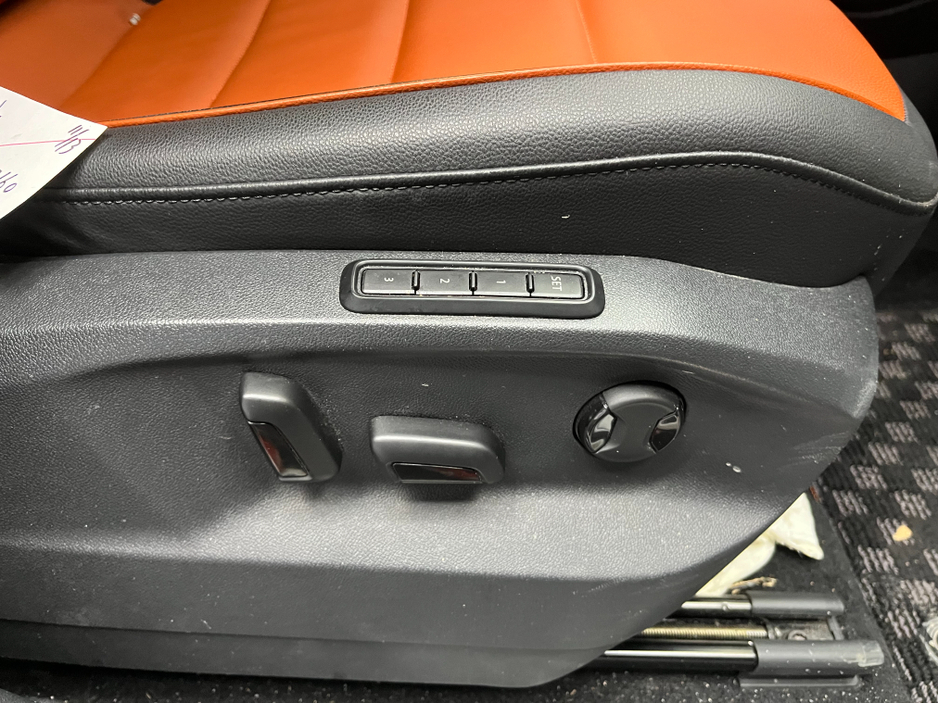 2019 Volkswagen Tiguan €25950 2019 VOLKSWAGEN TIGUAN TDI 4MOTION HIGH LINE 2.0 AUTOMATIC / CRUISE CONTROL / 360° PARKING CAMERA / ELECTRIC MEMORY & HEATED SEATS / HEATED REAR SEATS €25,950