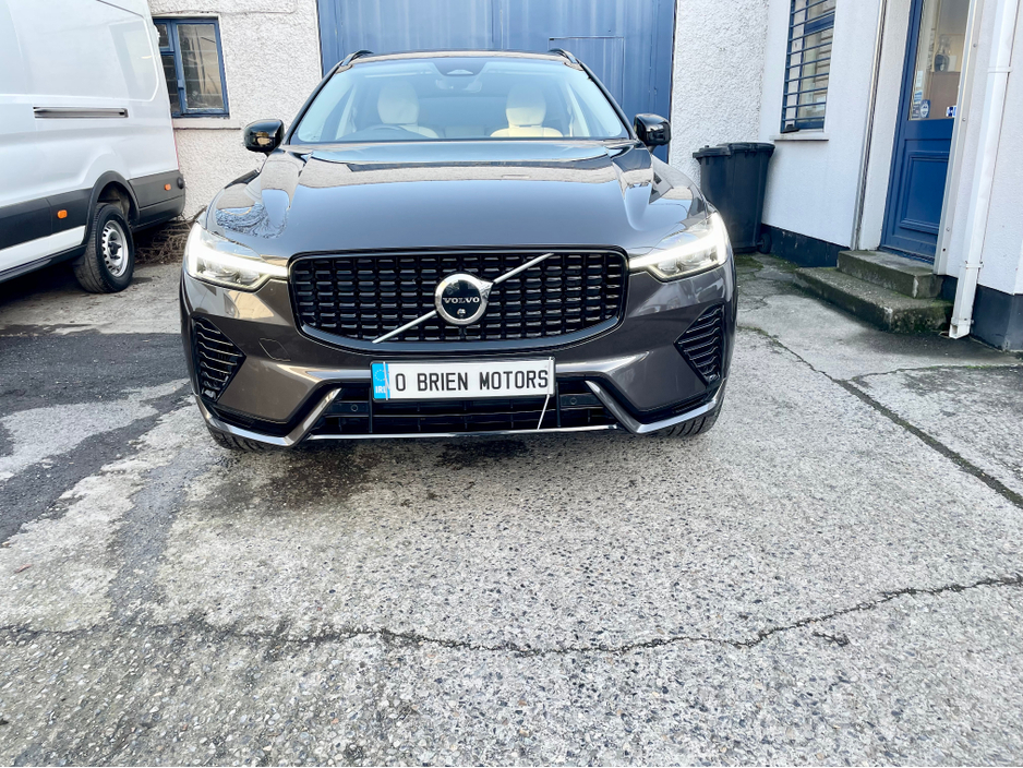 2023 Volvo XC60 - image 36