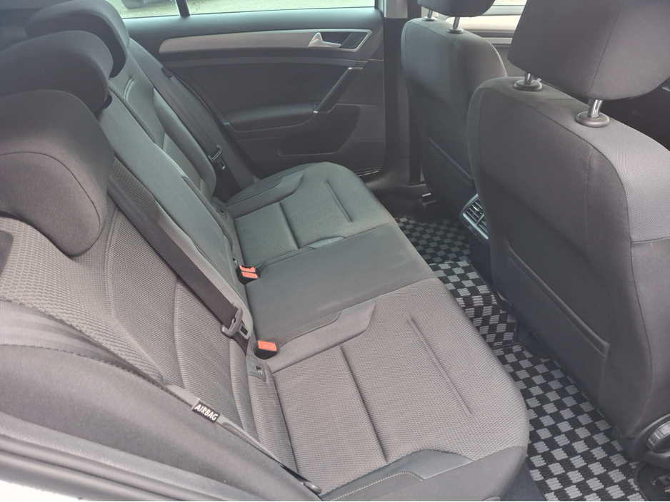 2016 Volkswagen Golf 1.2 AUTO €13,950