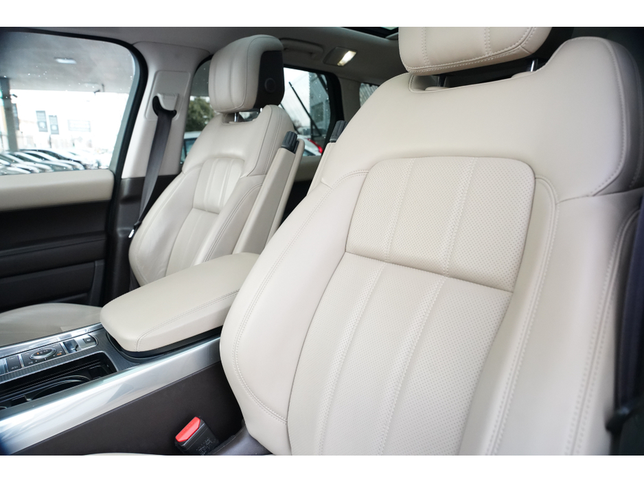 2020 Land Rover Range Rover Sport - image 31