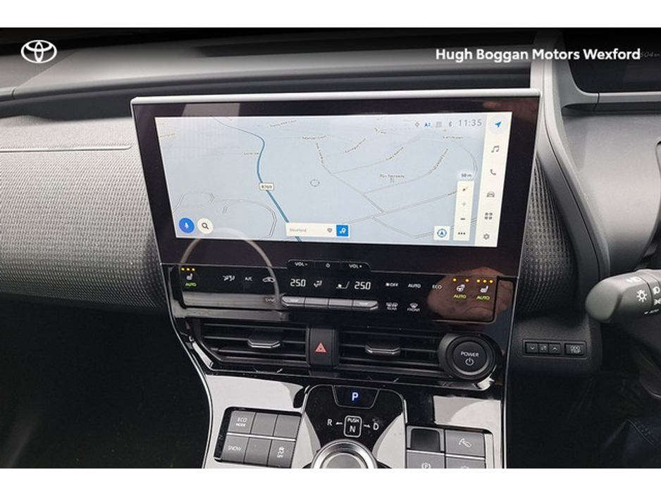 2025 Toyota bZ4X - image 17