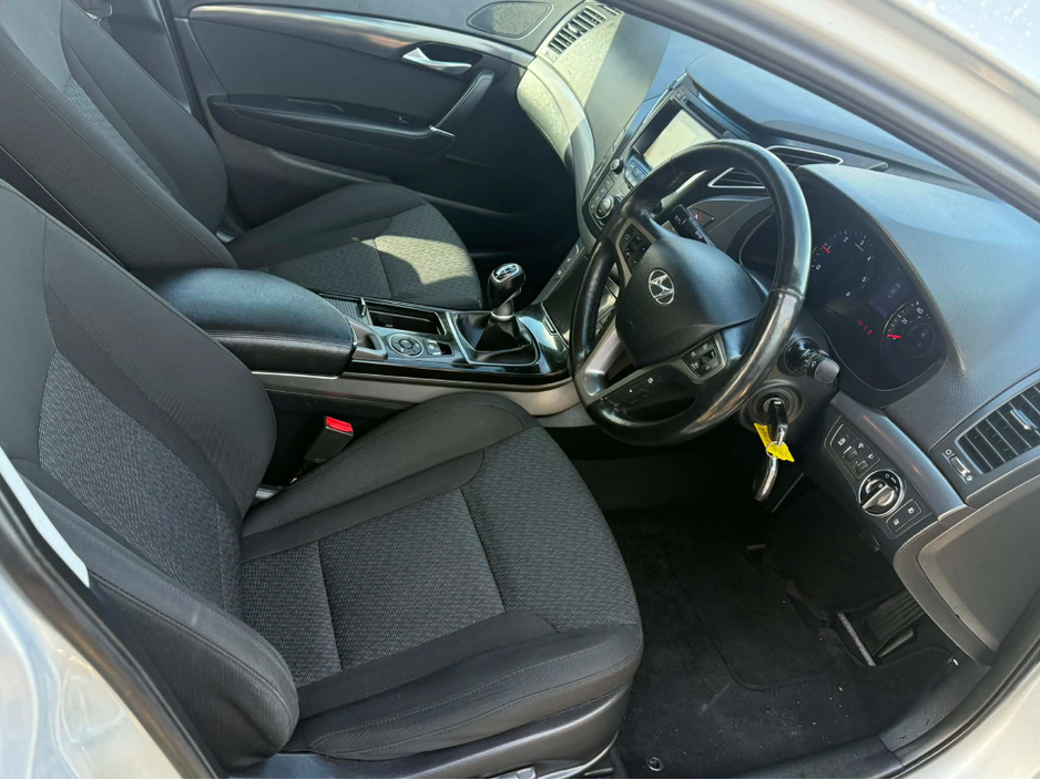 2016 Hyundai i40 - image 8