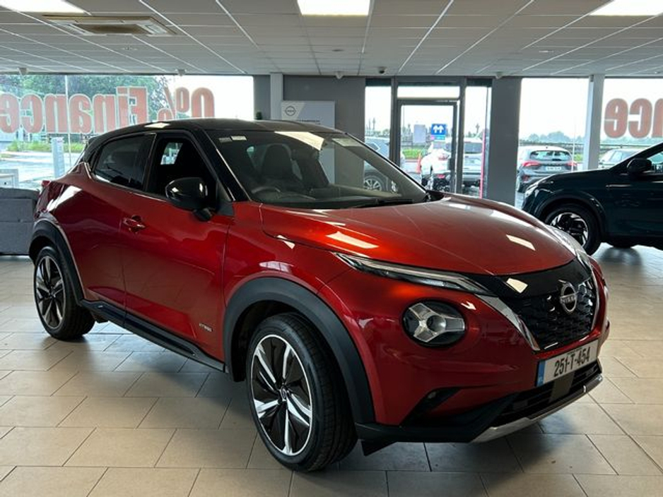 2025 Nissan Juke 1 6 HYB N Design Black EX €34,995