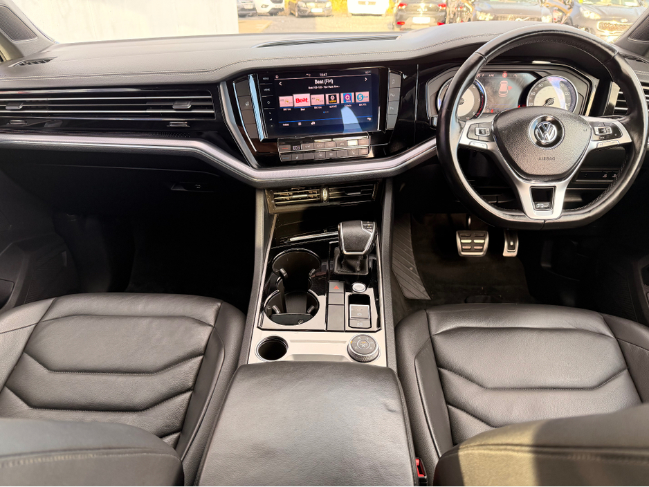 2019 Volkswagen Touareg 3.0 TDI V6 R-LINE  AUTO 285BHP  2 SEAT COMMERICAL ( 191 REG ) €35,600