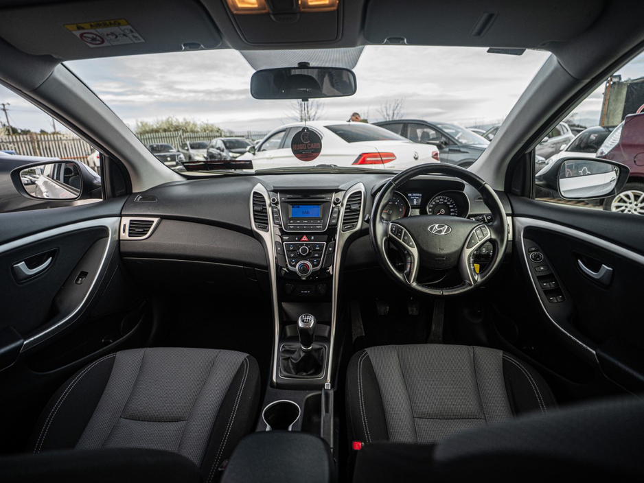 2014 Hyundai i30 - image 8