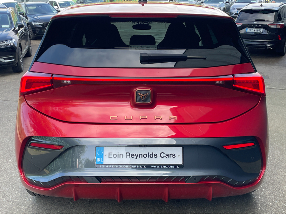 2022 Cupra Born - image 5