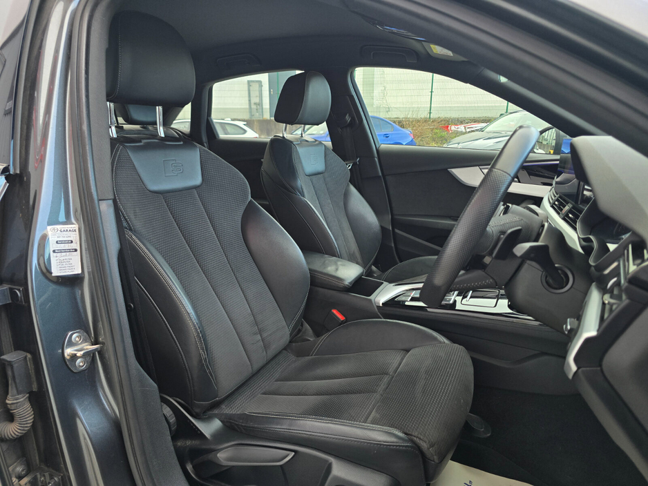 2020 Audi A4 - image 31