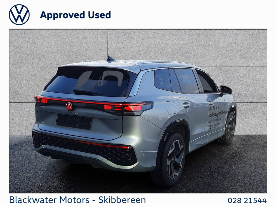 2025 Volkswagen Tayron - image 15