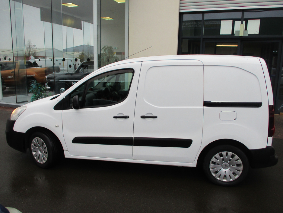 2017 Citroen Berlingo LX BLUEHDI 75 625KG S €8,500