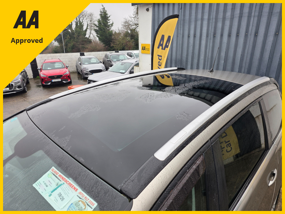 2016 Peugeot 5008 * ONLY 64K MILES * 7 SEATER €9,900