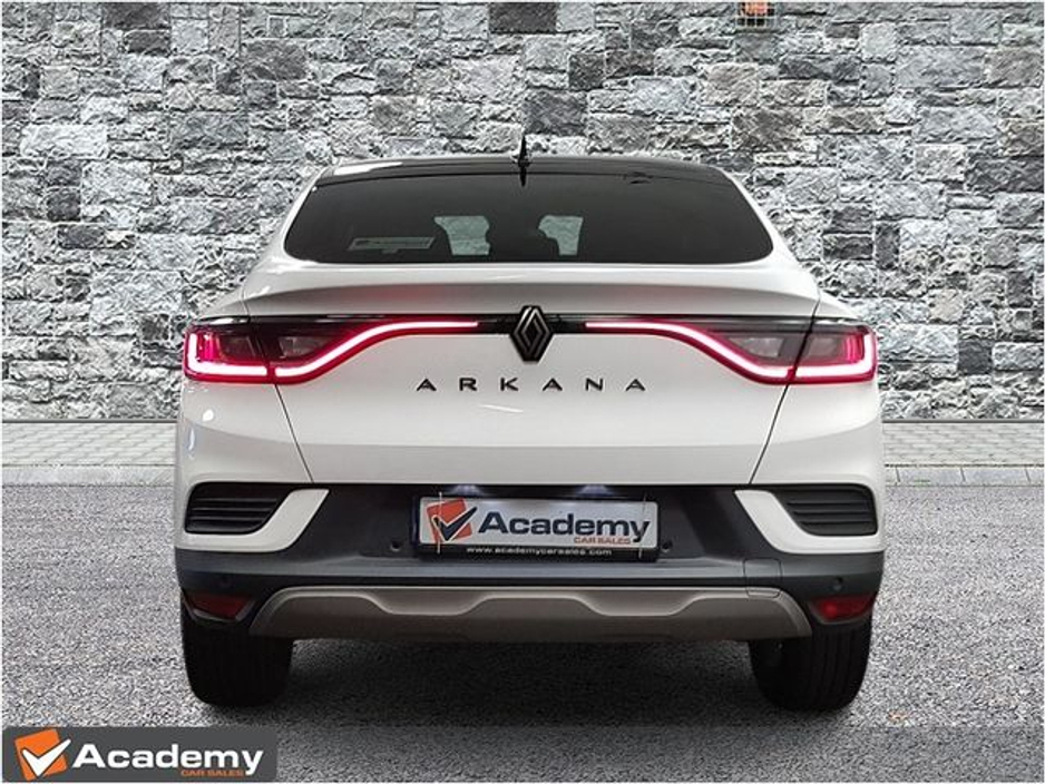 2024 Renault Arkana - image 7