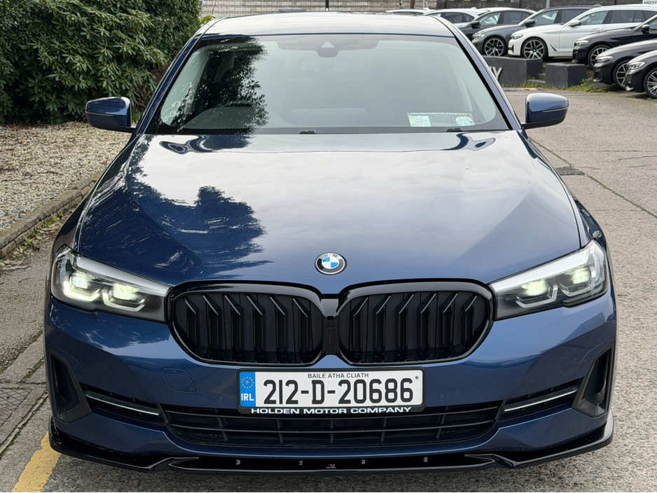 2021 BMW 5 Series M-PERFORMANCE PACK..R 20 ALLOYS..2 KEYS €25,900