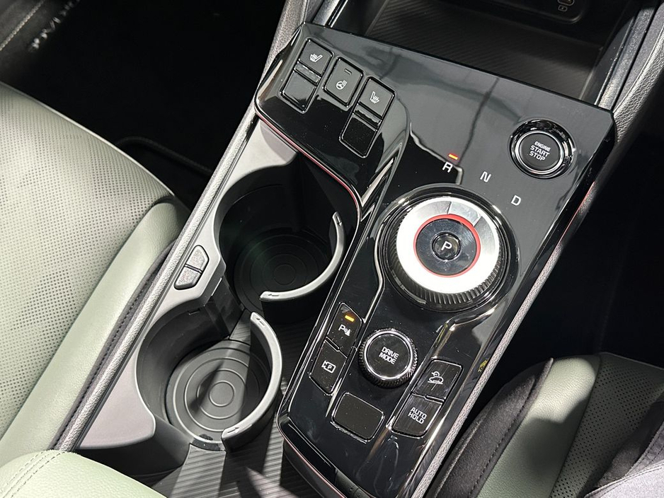 2026 Kia Sportage - image 24