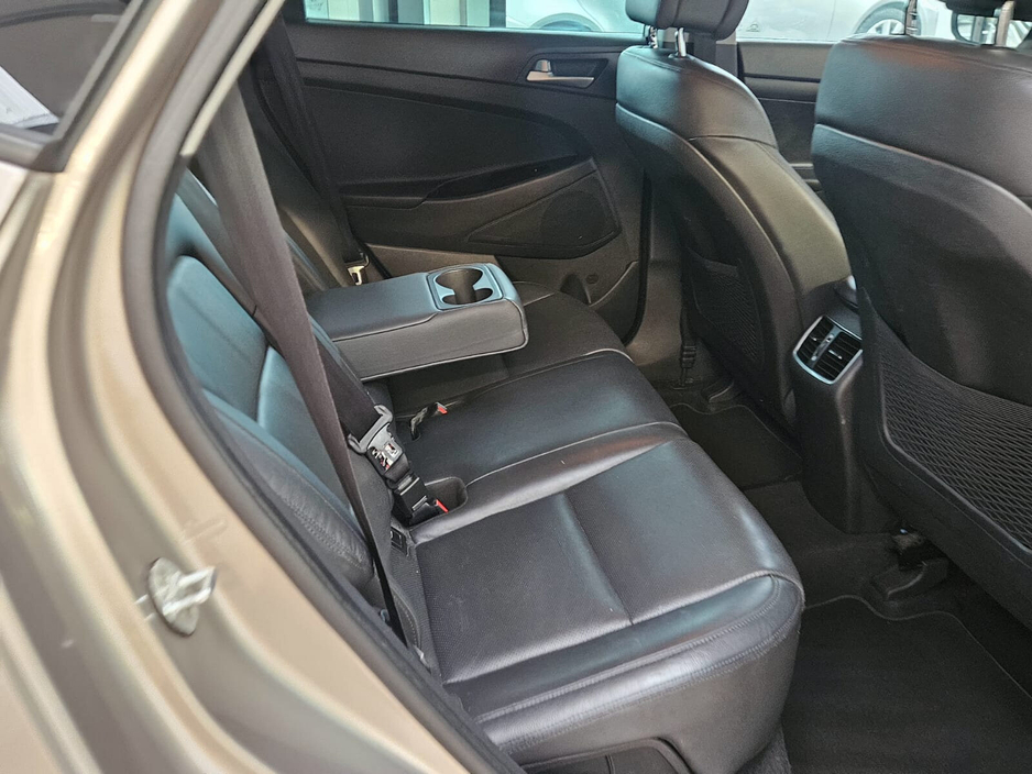 2018 Hyundai Tucson - image 6