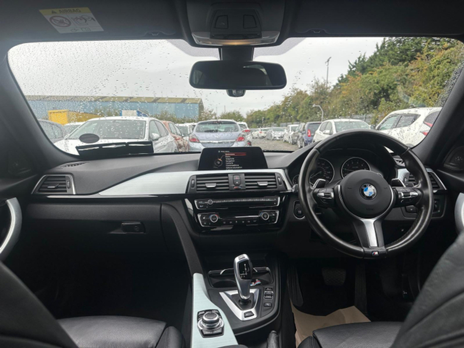 2017 BMW 3 Series 330E M SPORT 4DR AUTO €17,495