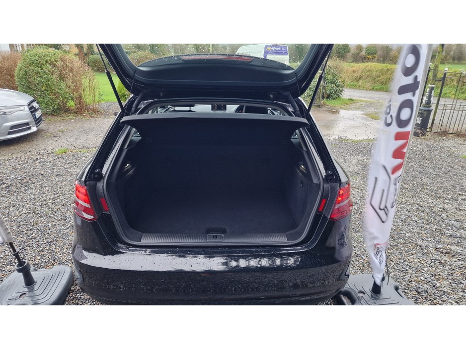 2015 Audi A3 1.6 TDI SE TECHNIK 110PS 5DR €8,750