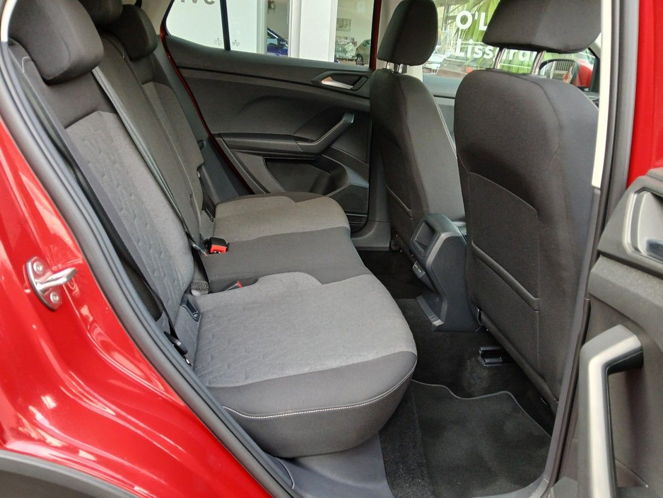 2025 Volkswagen T-Cross 1.0 TSI M5F 95HP Edit 75, Kings Red, 17km. €28,750