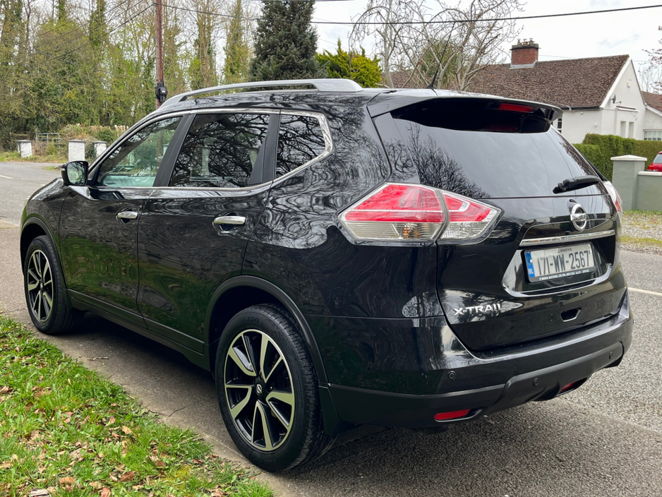 2017 Nissan X-Trail - image 8