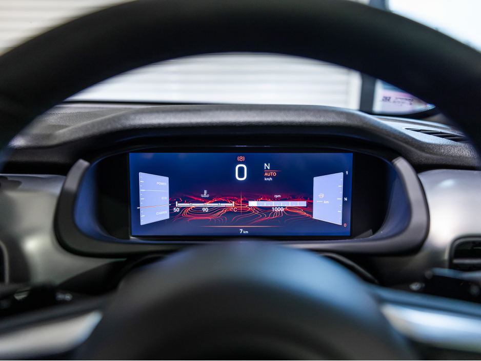 2026 Jeep Avenger 4XE Upland €39,995