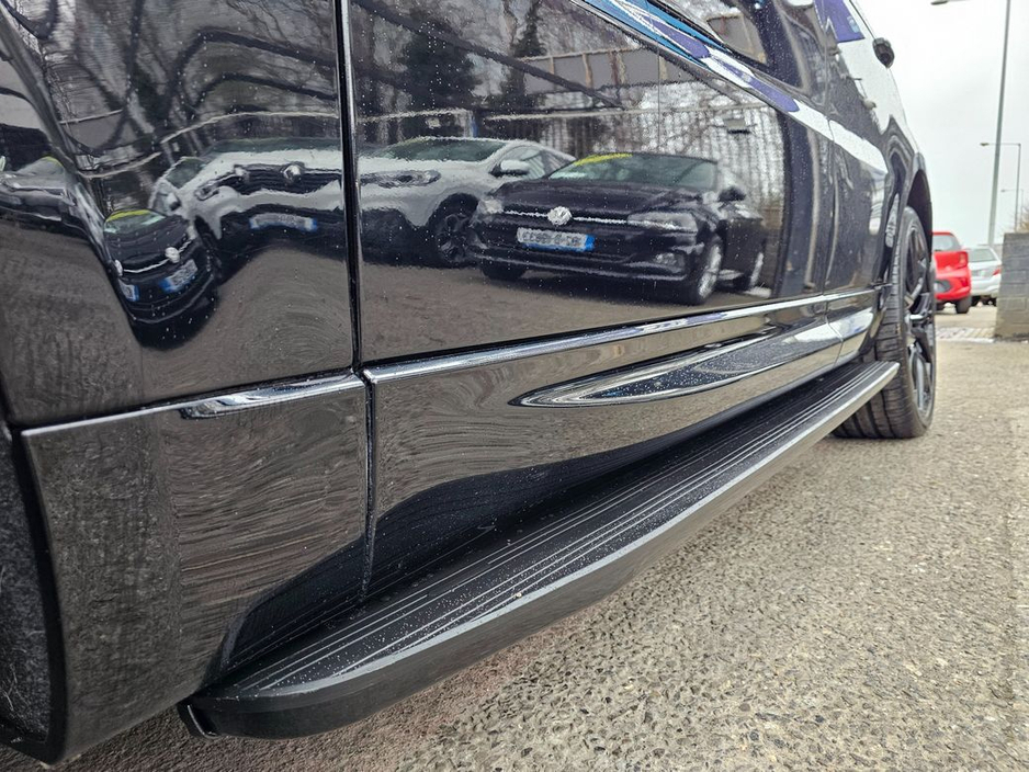 2020 Land Rover Range Rover - image 13