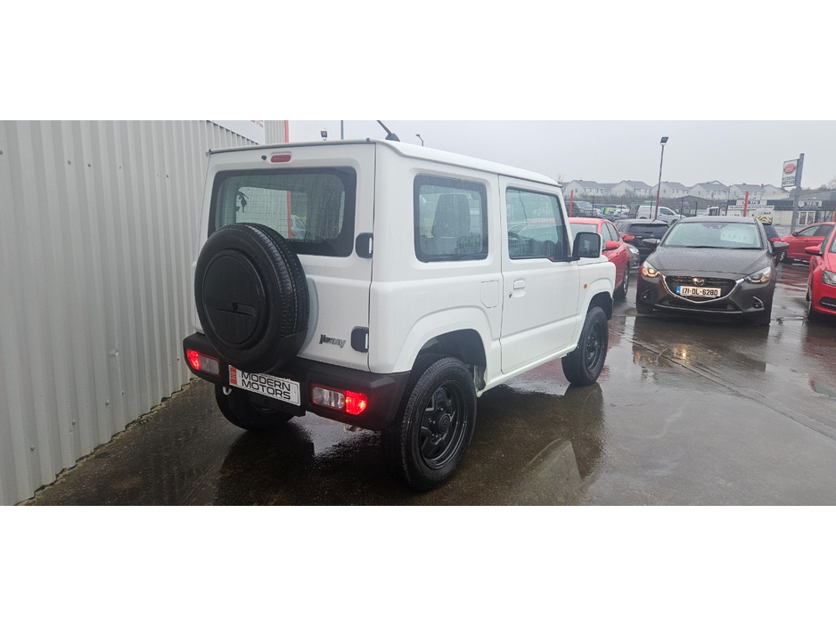 2024 Suzuki Jimny - image 8