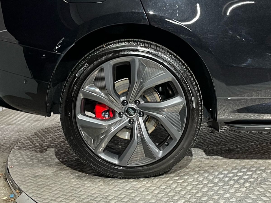 2025 Land Rover Range Rover Sport - image 10