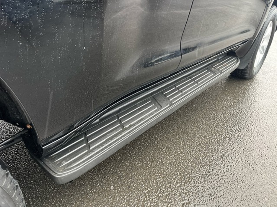 2021 Toyota Landcruiser - image 11