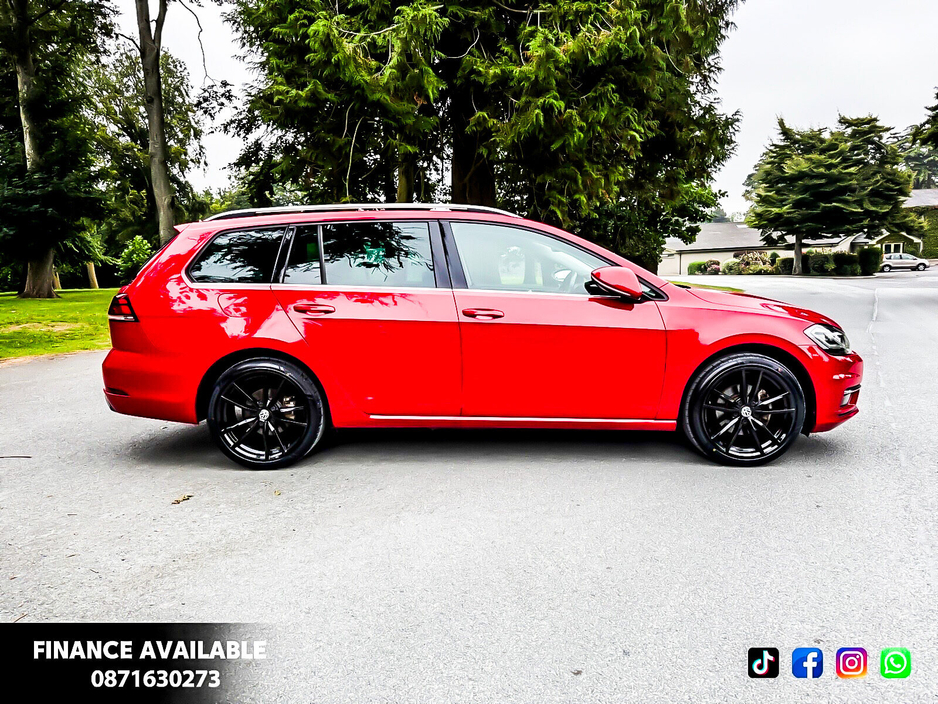 2018 Volkswagen Golf - image 3